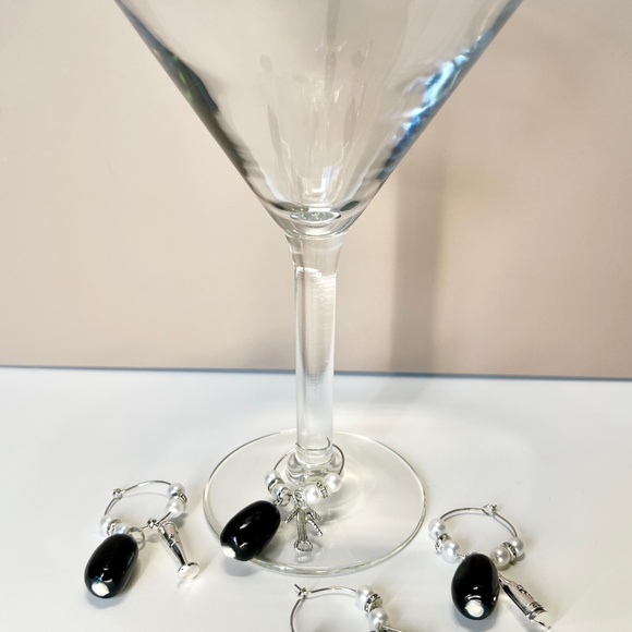 Black Olive Wine Glass Charms – Set of 4 | Martini Party Stemware Markers - Picture 10 of 13